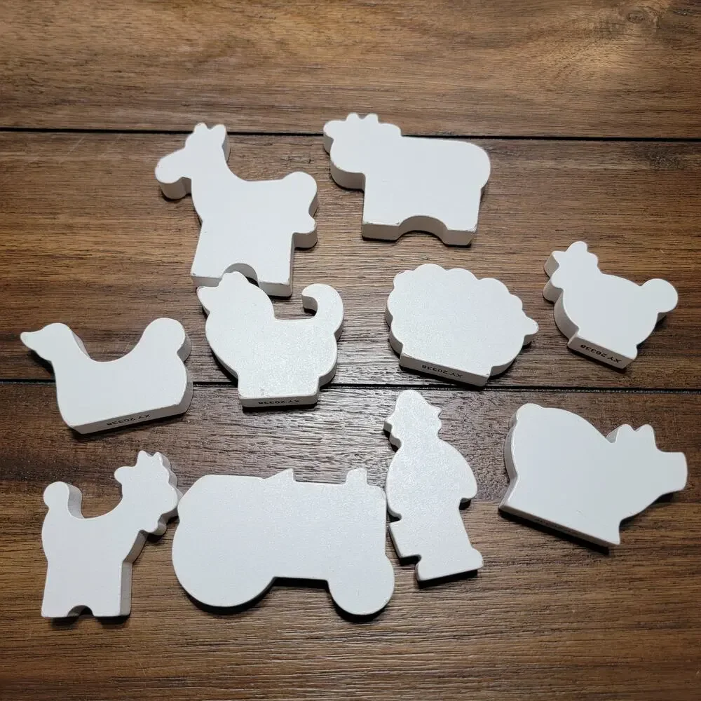 Melissa & Doug Wooden Take-Along Sorting Barn w/ Flip Up Roof & Handle - 10 Pc